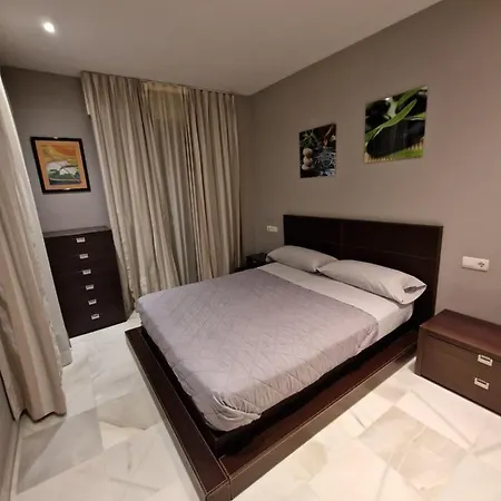 Puerto Banus/playa * Marbella